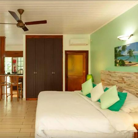 La Digue Self-Catering Apartments Экстерьер фото